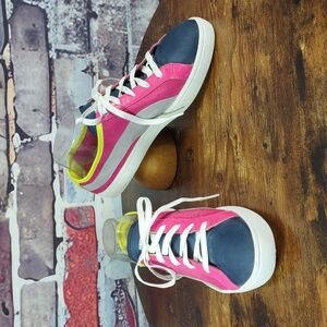 Puma Kai Lo Perforated Sneakers